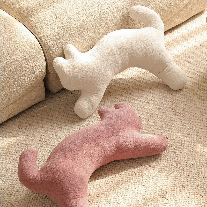 Katzenförmiges Nacken- und Lendenkissen aus Soft-Fleece