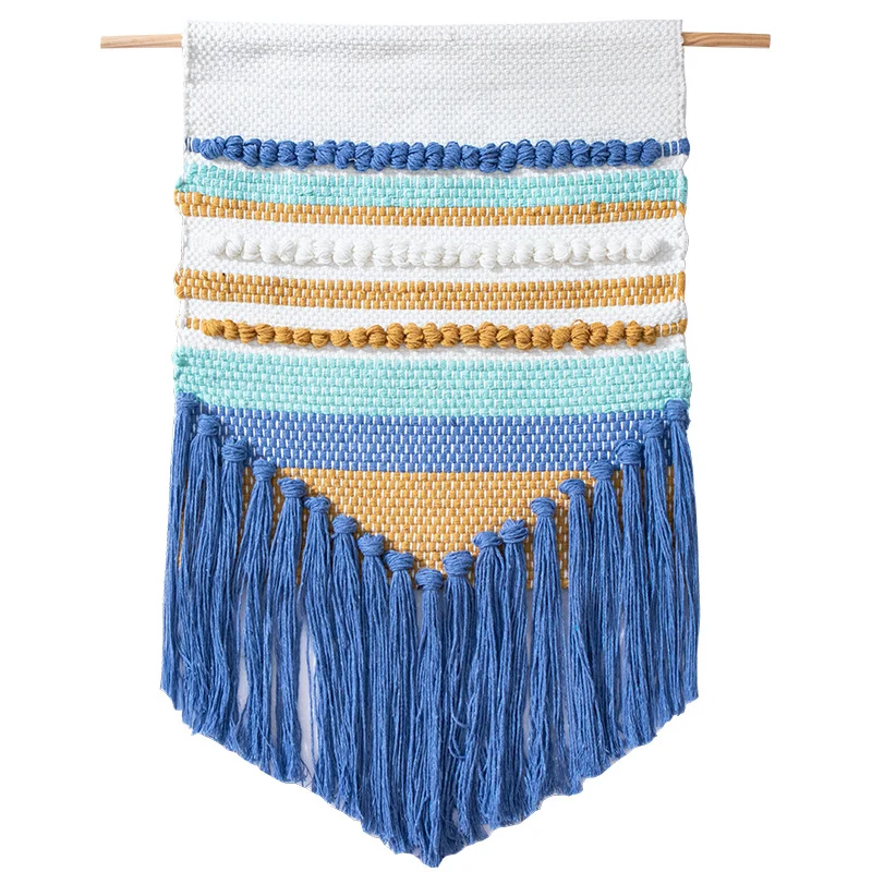 Handgewebter Wandbehang im Boho-Stil mit Quasten und geometrischer Struktur