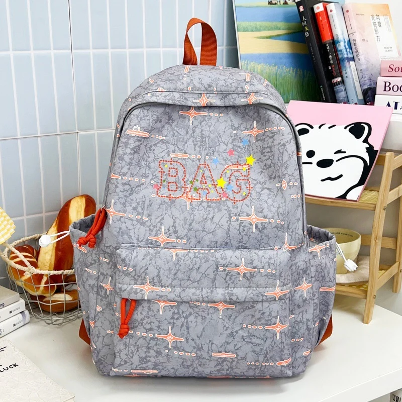 Schulrucksack für Mädchen mit fantasievollem Grafikdruck