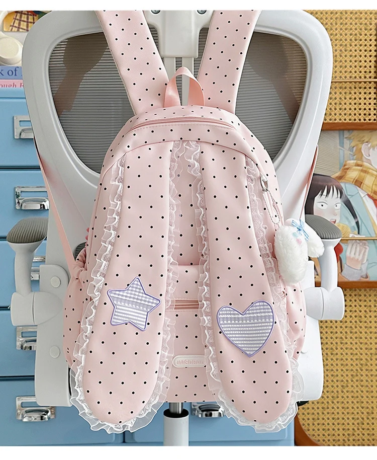 Schulrucksack für Mädchen mit verspielten Hasenohren und Tupfenmuster