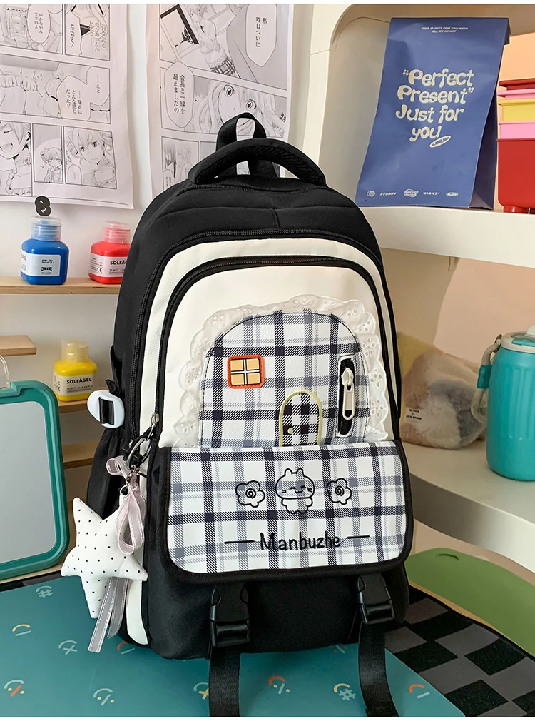 Schulrucksack für Mädchen mit verspieltem Karomuster