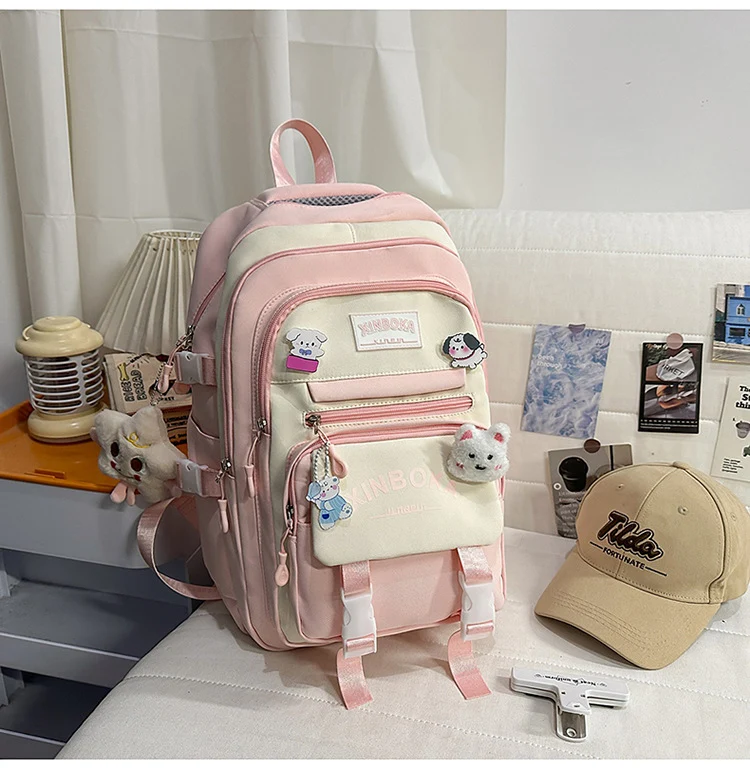 Lässiger Schulrucksack mit mehreren Fächern