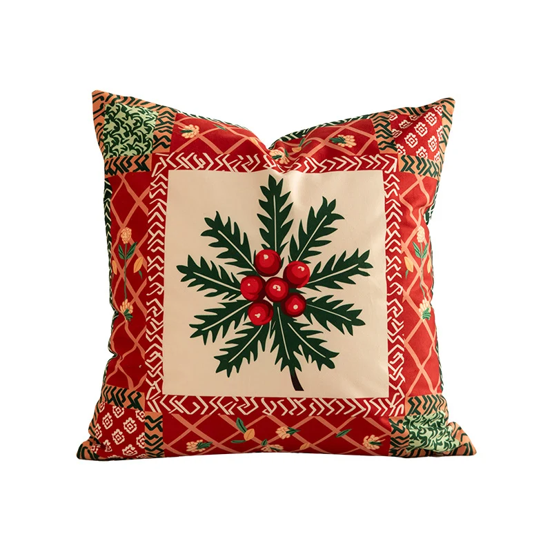 Weihnachtliches quadratisches Dekokissen mit Patchwork-Print und weichem Microfaserbezug