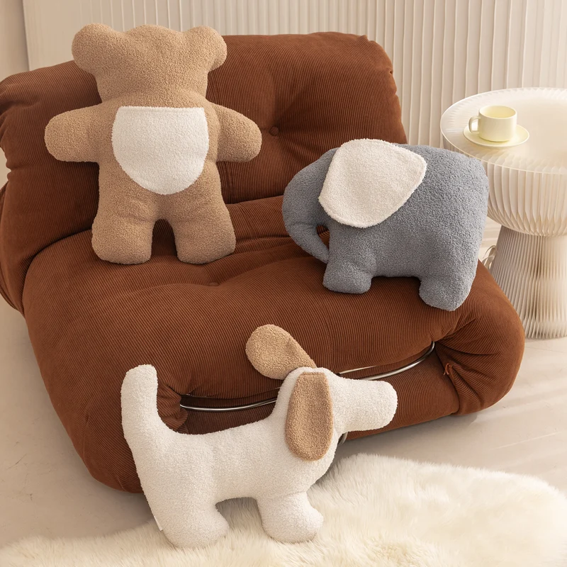 Kuschel-Teddykissen aus Bouclé mit ergonomischer Rückenstütze