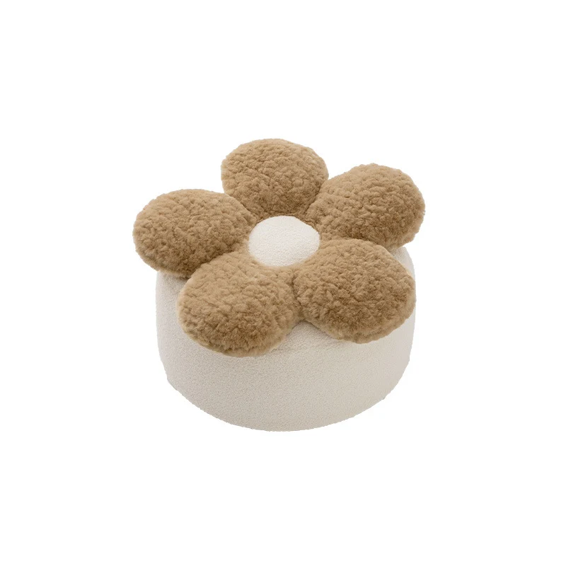 Runder Sitzpouf mit Blumen-Sitzkissen, Bouclé-Bezug und weichem Kunstfellaufsatz