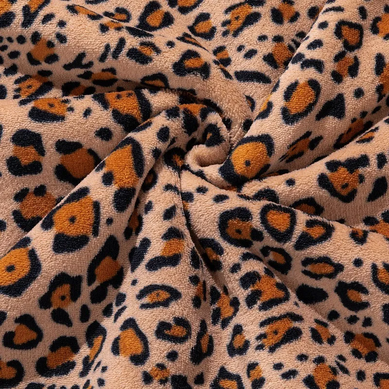Luxuriöse Leopardenmuster-Wurfdecke