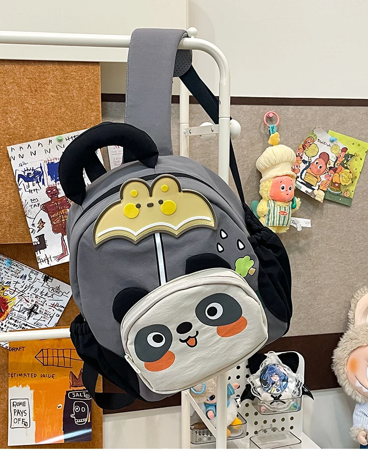 Kinderfreundlicher Mini-Schulrucksack mit Tiermotiv