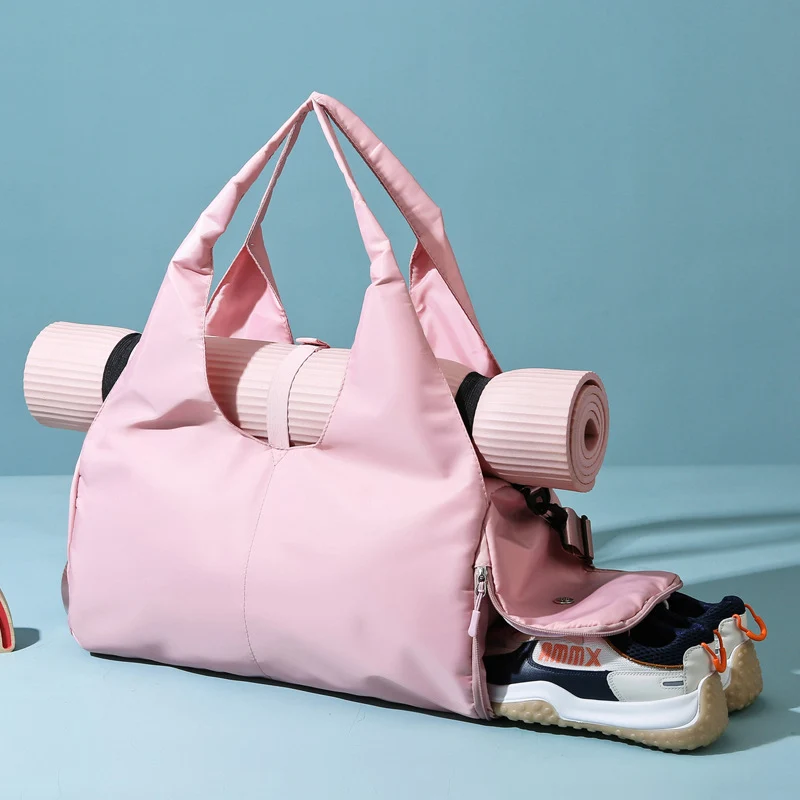 Sportliche Wochenendtasche mit ergonomischem Tragegriff und vielseitiger Fächeraufteilung Skanto