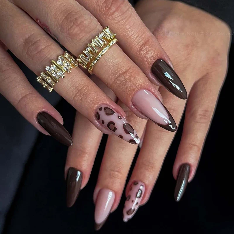 Modische Nagelkunst