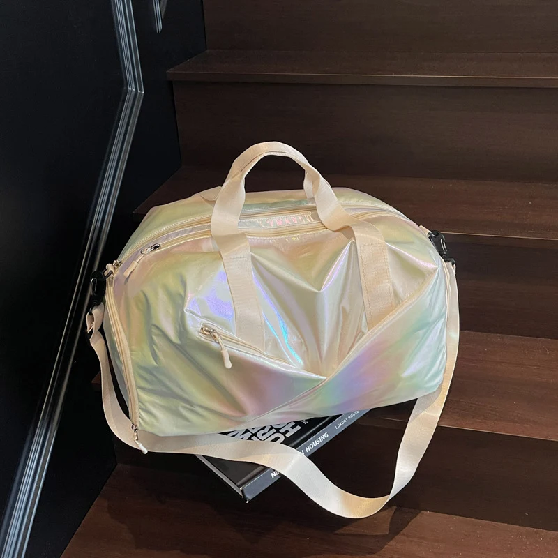 Sportliche Reisetasche mit elegantem, faltbarem Design Skanto