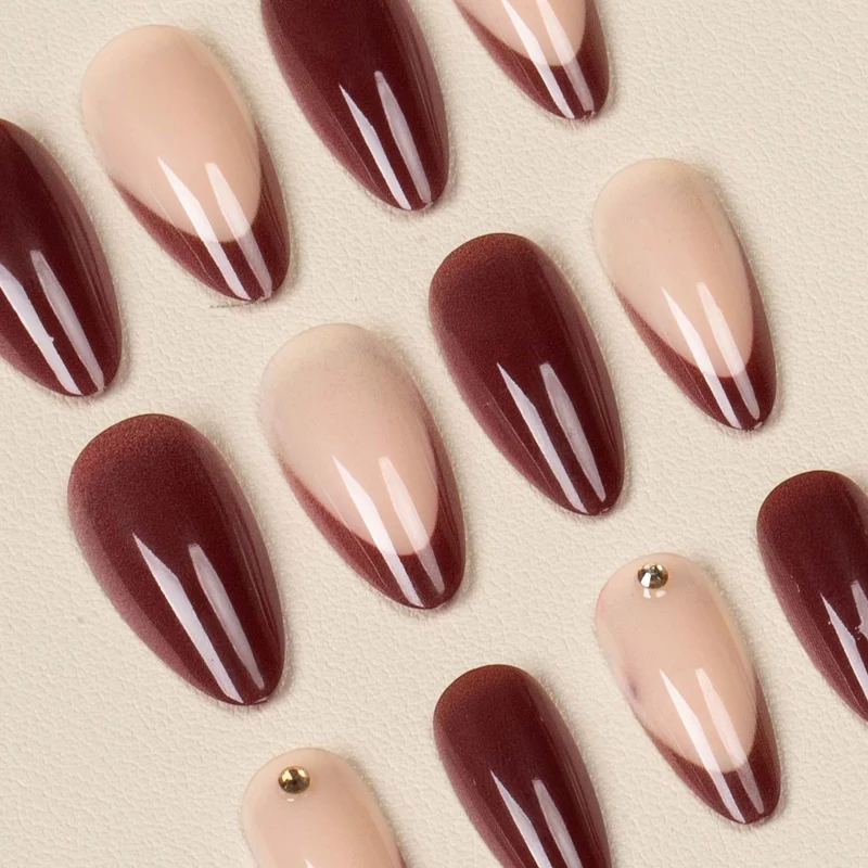 Elegante Stiletto-Nagelspitzen