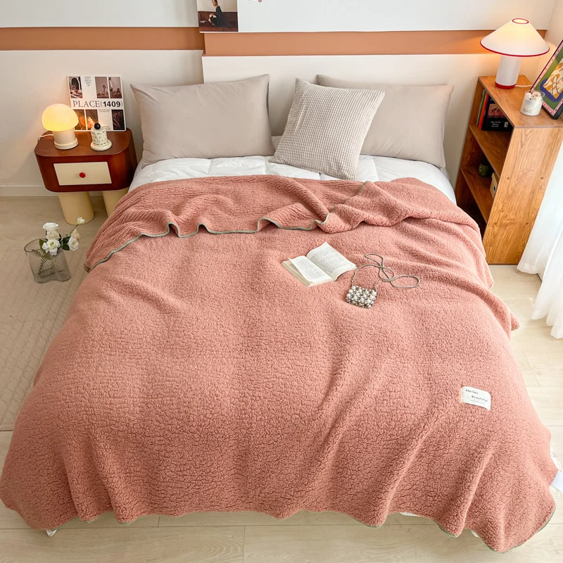 Gemütliche Fleece-Wurfdecke