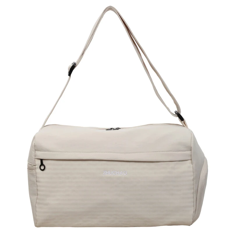 Sportliche Reisetasche mit verstellbarem Gurt Skanto