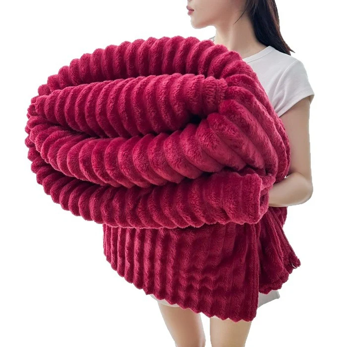 Plüsch Ribbed Wurfdecke
