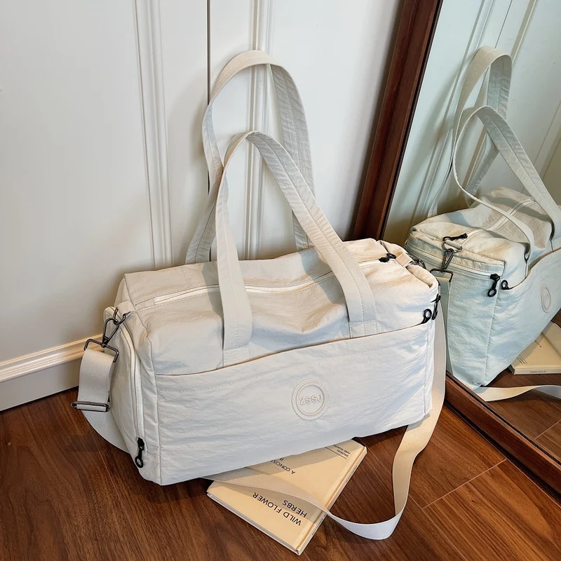 Sportliche Reisetasche mit praktischen Außentaschen Skanto