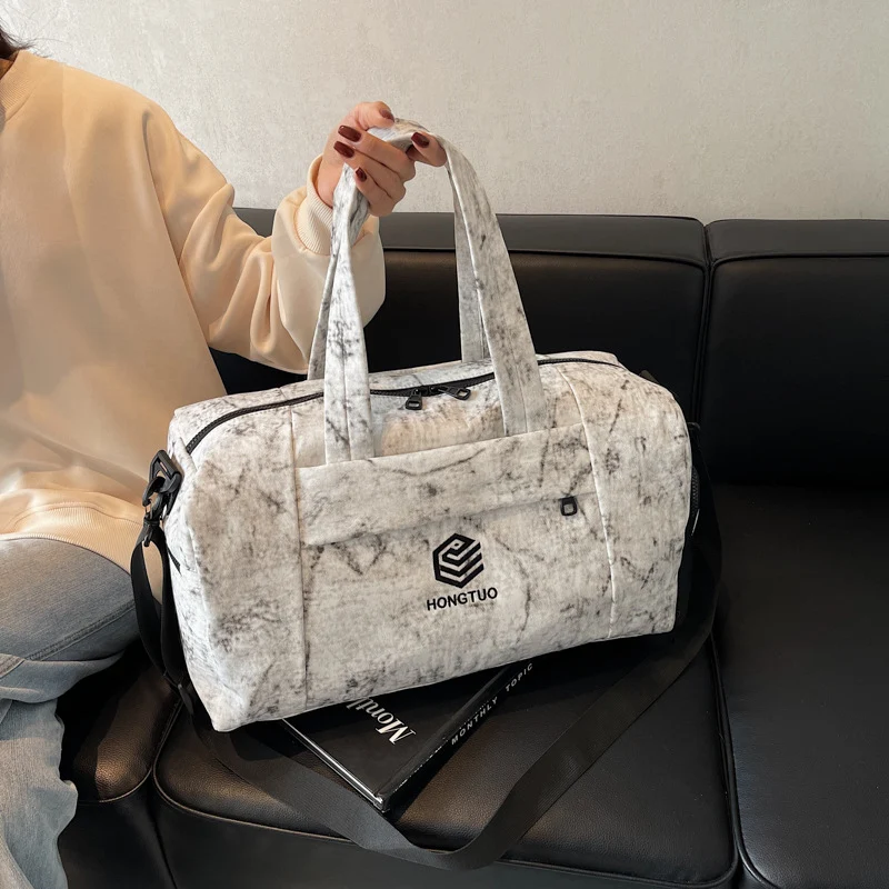 Sportliche Reisetasche mit bequemem Schultergurt Skanto