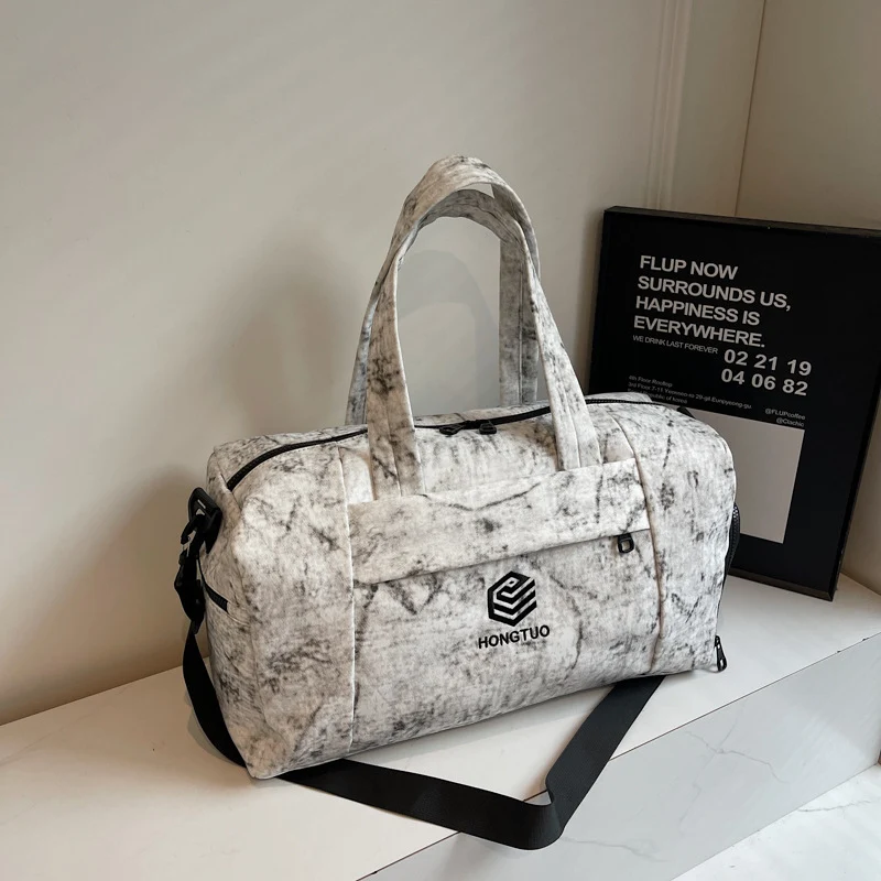Sportliche Reisetasche mit bequemem Schultergurt Skanto