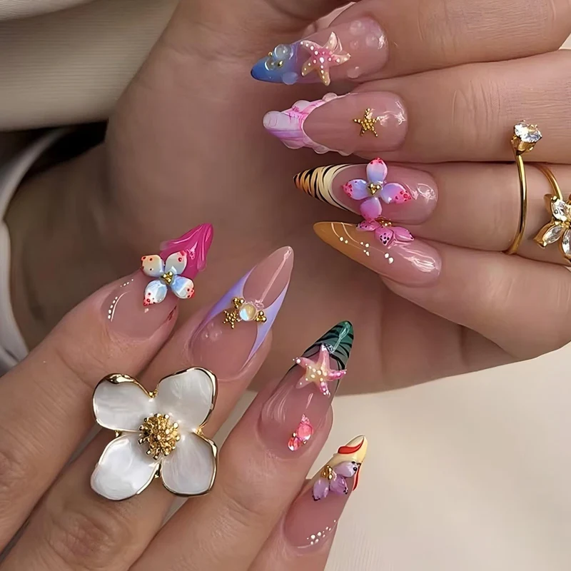 Künstlerisches Floral Press-On Nagelset