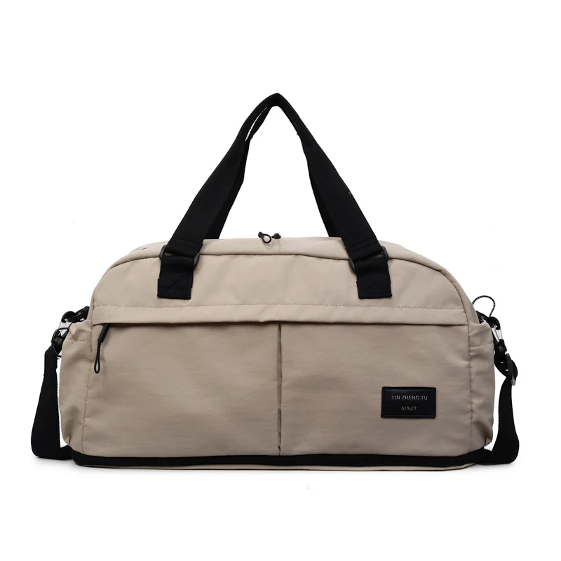 Sportliche Reisetasche mit innovativen Fächern