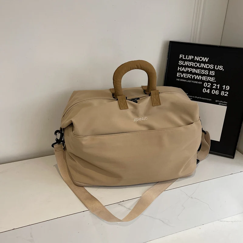 Robuste Reisetasche mit praktischen Fächern Skanto