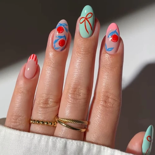 Dekorative Nagelkunst