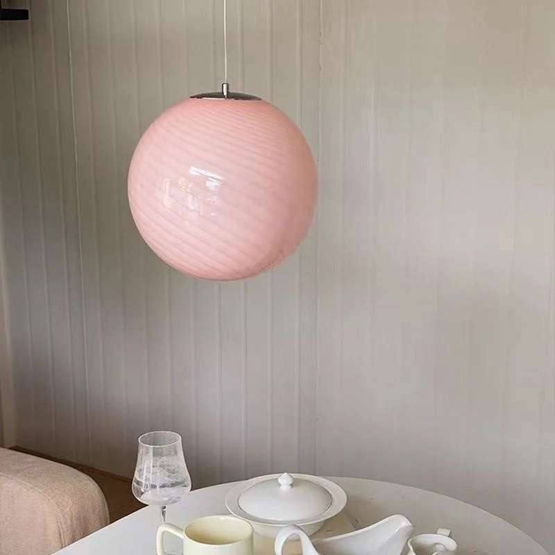 Moderne elegante Globus Pendelleuchte