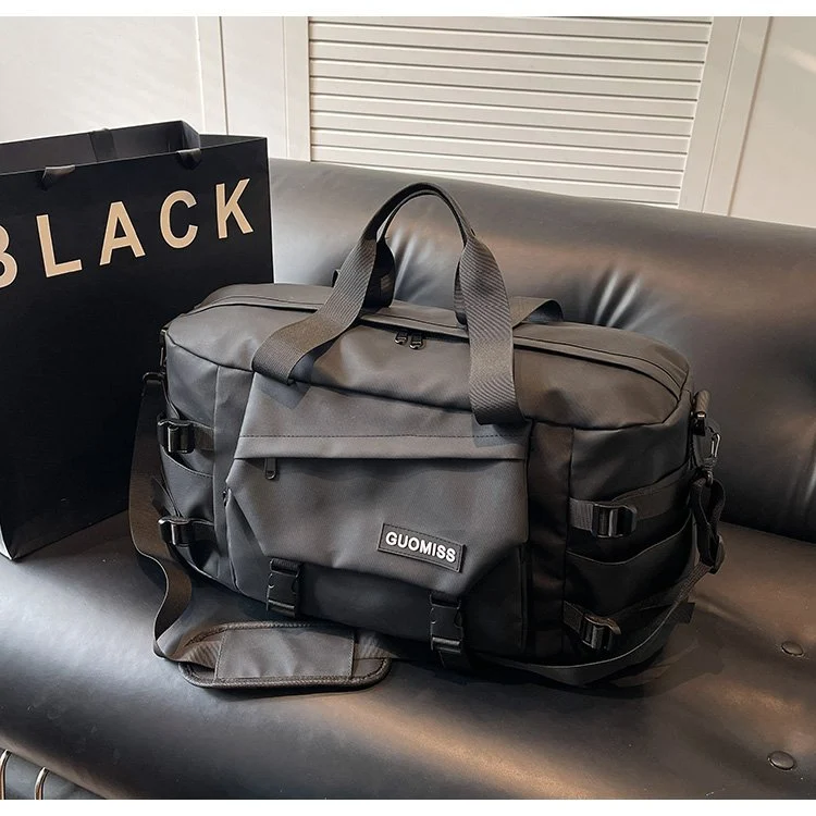 Multifunktionale Sport- und Reisetasche mit robustem Design Skanto