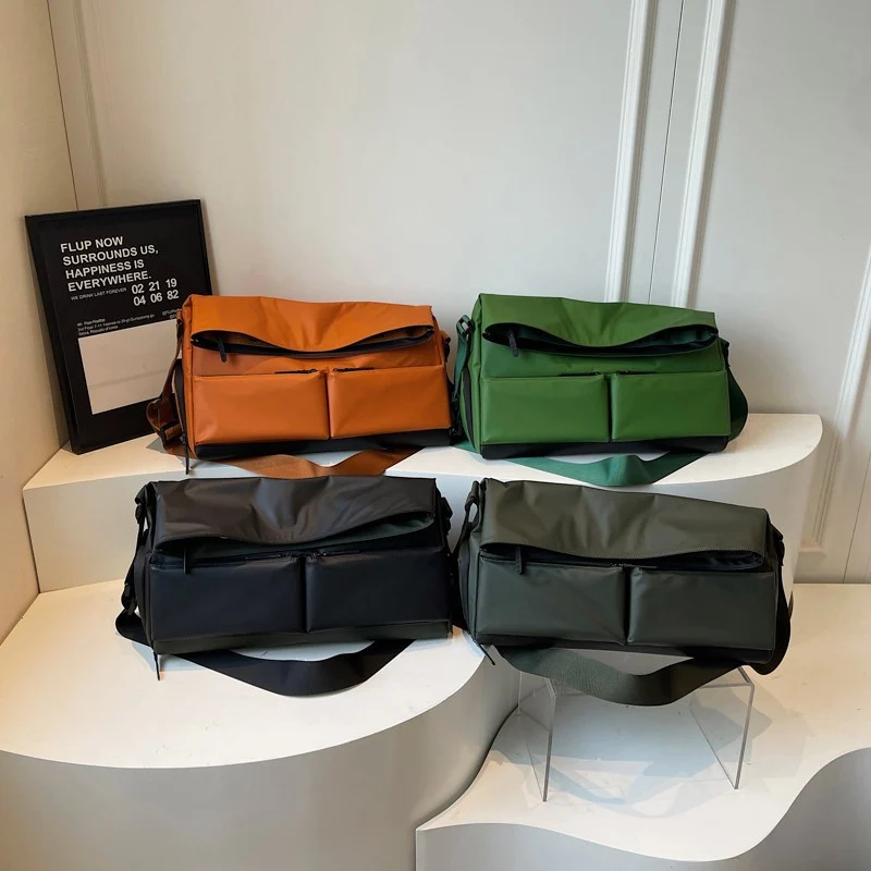 Moderne Umhängetasche mit vielseitigen Fächern Skanto
