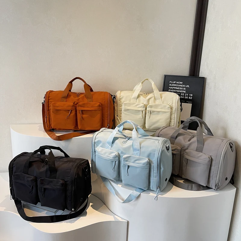 Multifunktionale Sport-Reisetasche mit erweiterbarem Design Skanto