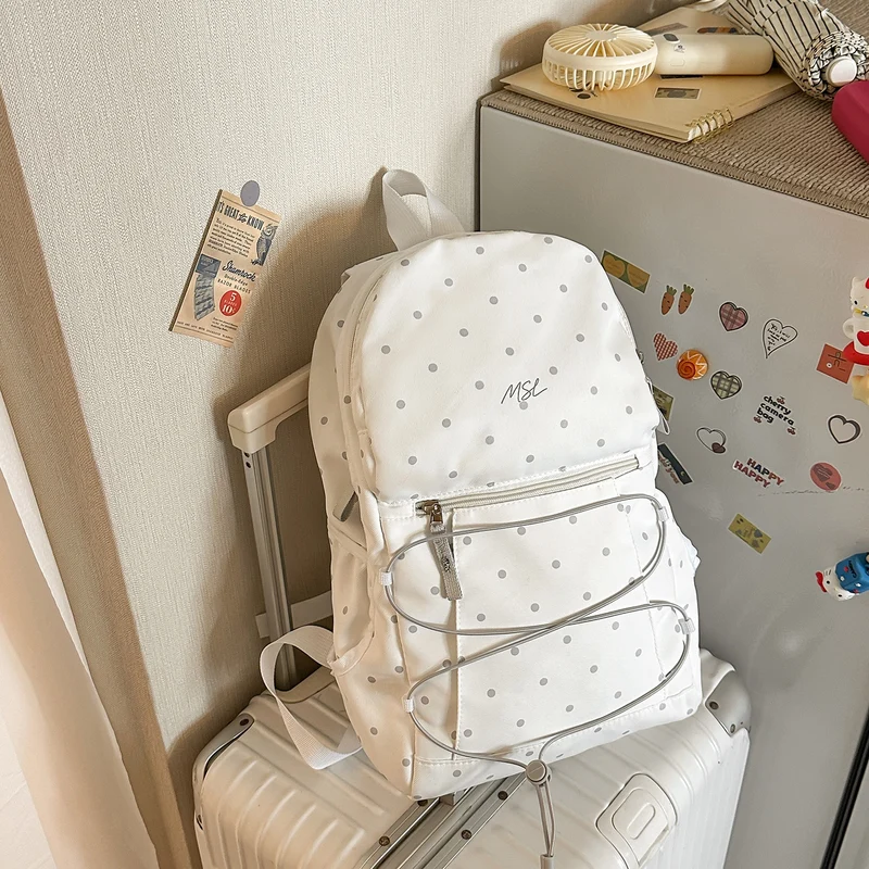 Lässiger gepunkteter Mini-Rucksack Karnz