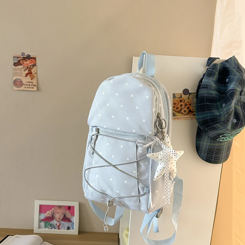 Lässiger gepunkteter Mini-Rucksack Karnz
