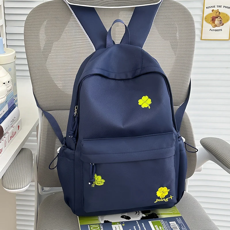 Casual Multi-Pocket Rucksack mit lustigen Akzenten Karnz