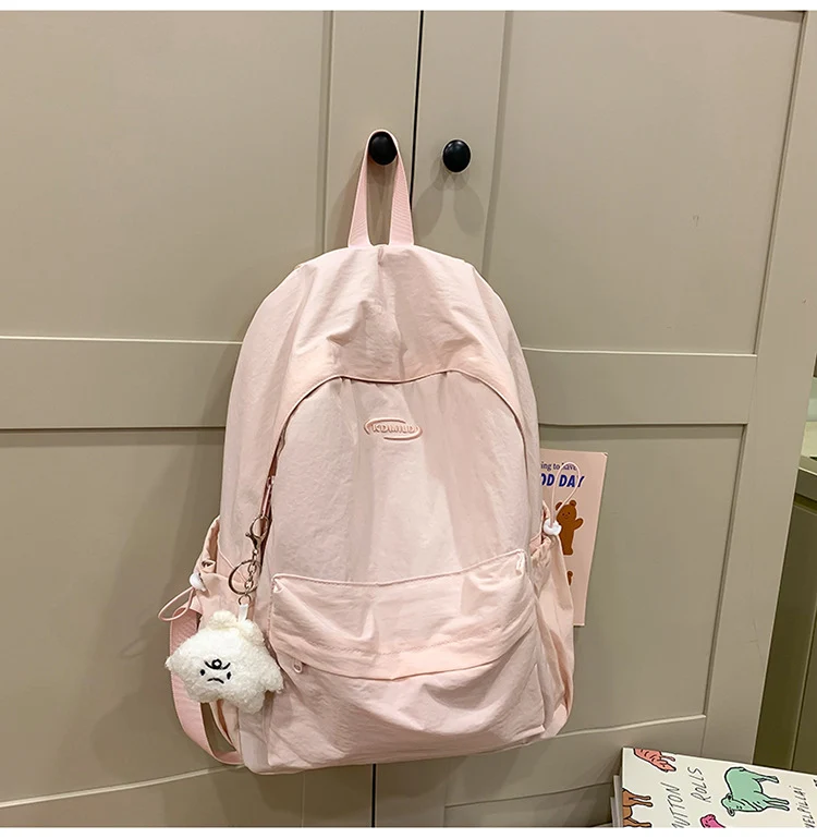 Lässiger Rucksack mit Schlüsselanhänger Karnz