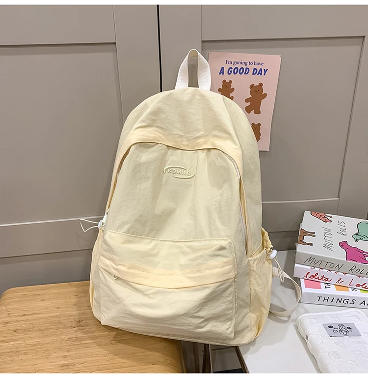 Lässiger Rucksack mit Schlüsselanhänger Karnz