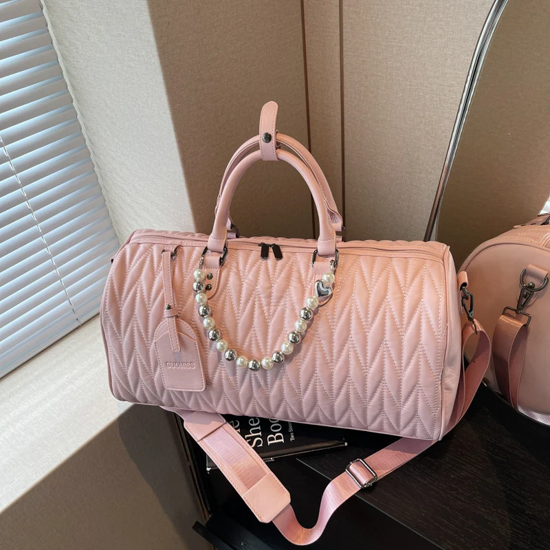 Elegante Reisetasche im modernen Rauten-Design Skanto