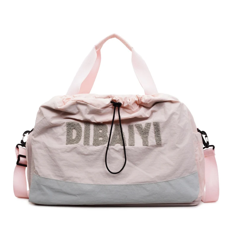 Multifunktionale Reisetasche mit wasserabweisendem Material und verstellbarem Schultergurt Skanto
