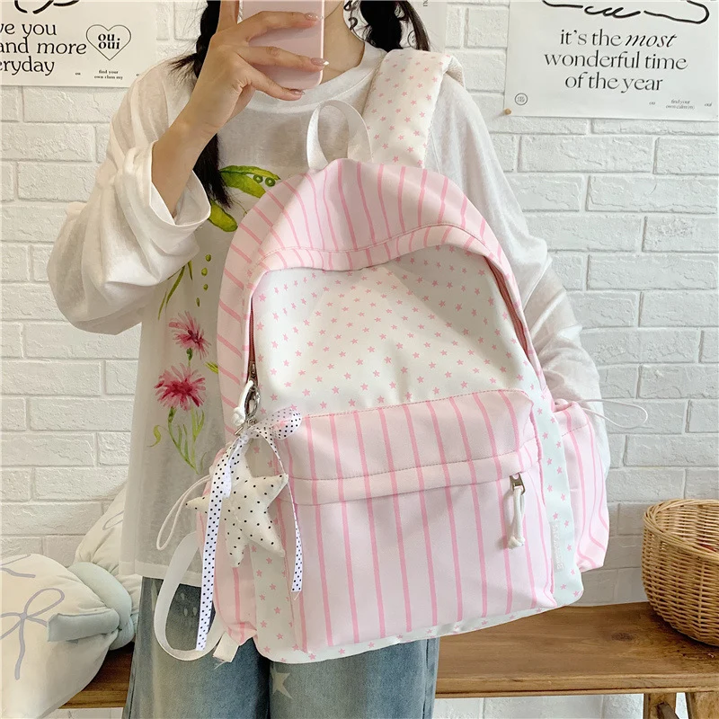 Charmanter Streifenmuster-Rucksack Karnz