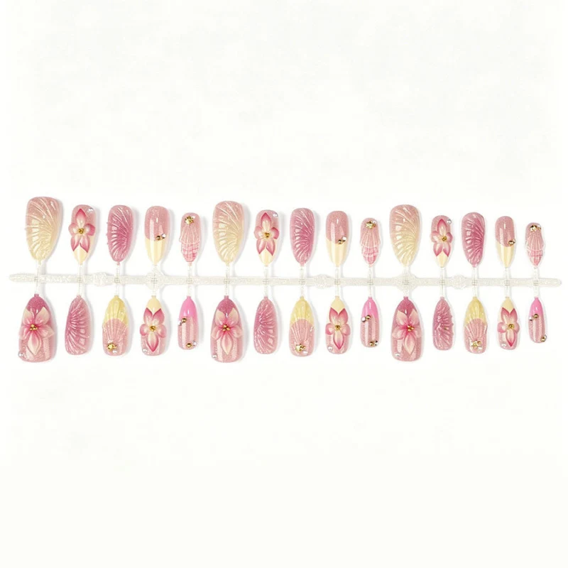 Dekoratives blumenverziertes Press-On-Nagelset