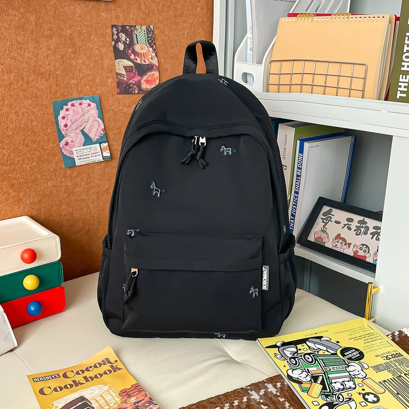 Lässiger Rucksack mit Kordelzugverschluss Karnz