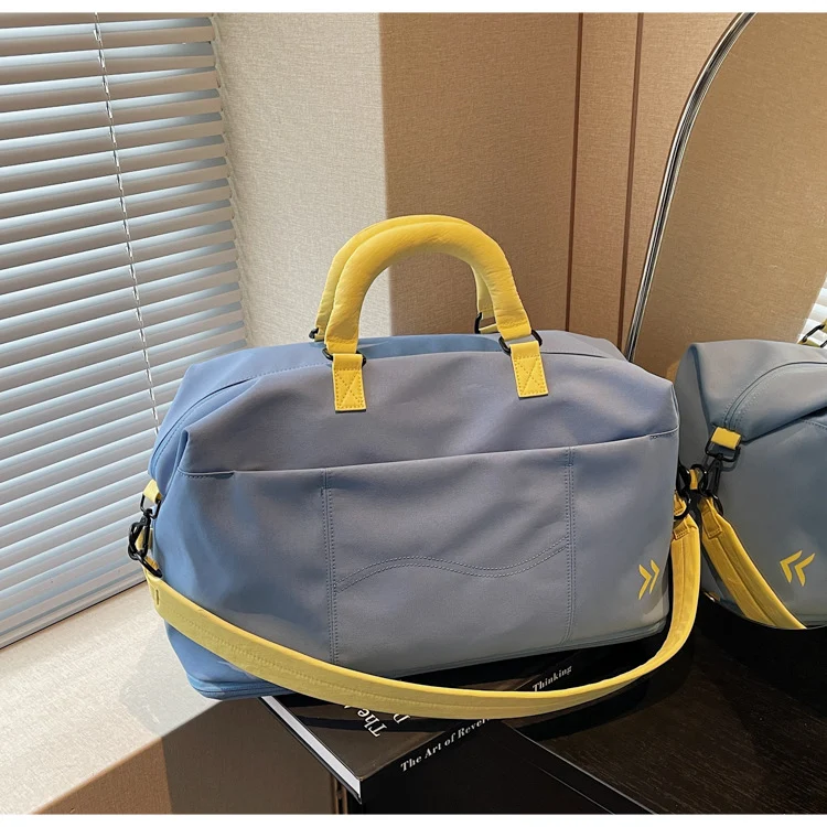 Elegante und geräumige Reisetasche mit robustem Design Skanto