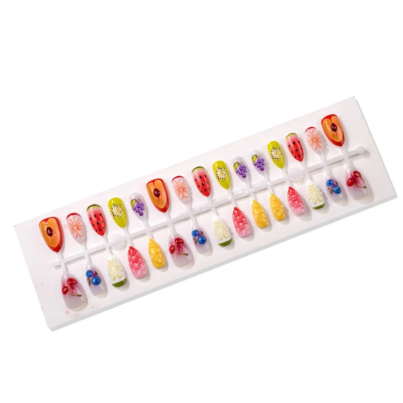 Künstlerisches von Früchten inspiriertes Press-On Nagelkunst-Set