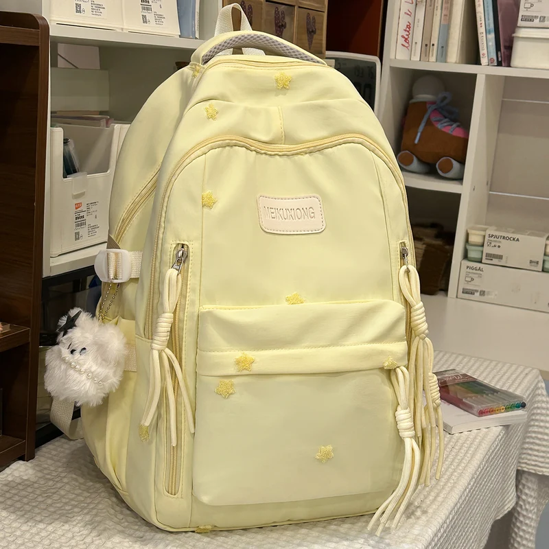 Dekorativer mit Sternen verzierter Rucksack Karnz