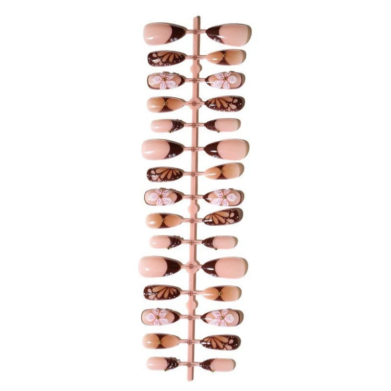Künstlerisches Nagelschmuck Press-On Set