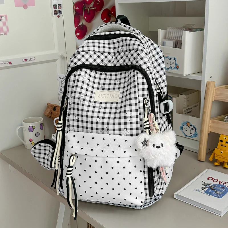 Dekorativer Rucksack mit Karos und Sternenmuster Karnz