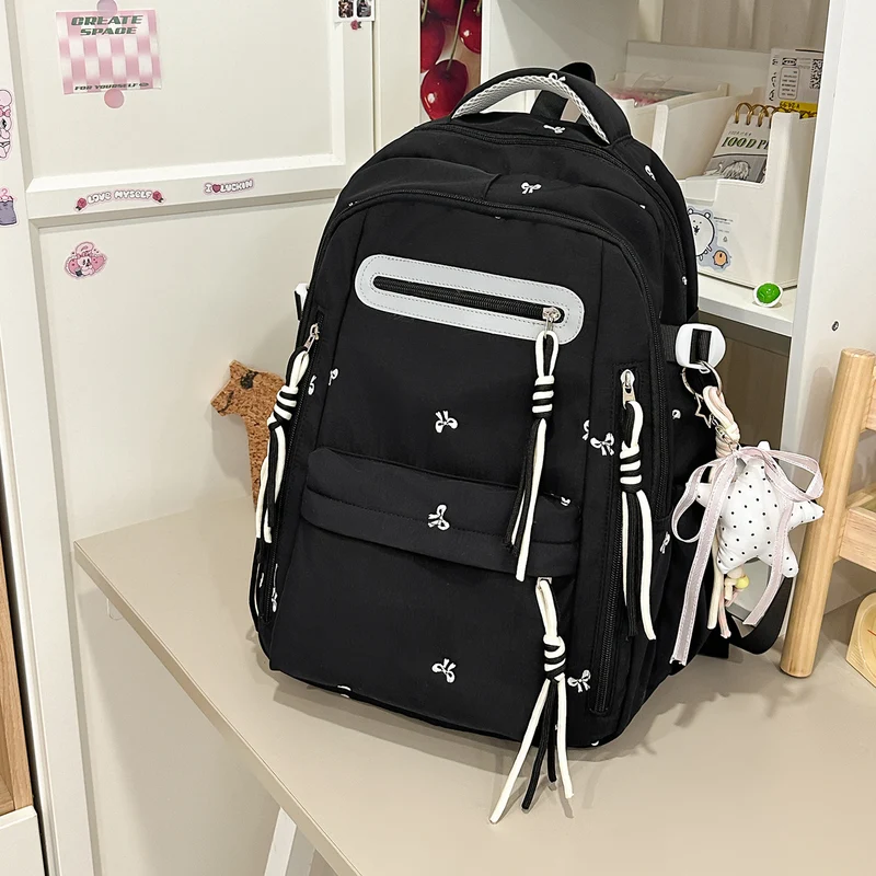 Dekorative Floral Bestickte Rucksack Karnz