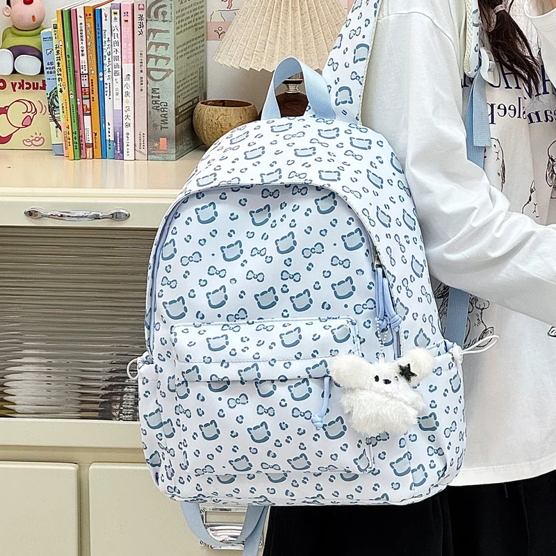 Adorable Charakterdruck Rucksack Karnz