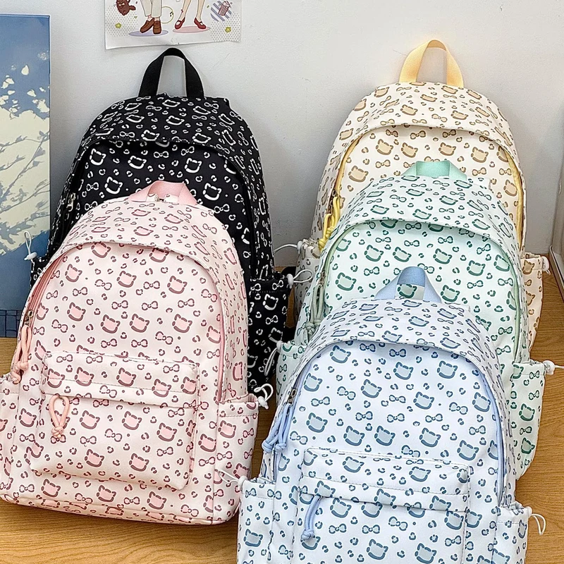 Adorable Charakterdruck Rucksack Karnz