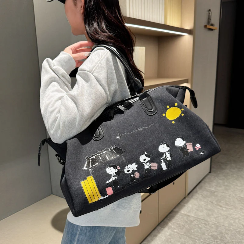 Multifunktionale Freizeit-Reisetasche mit farbenfrohem Design Skanto