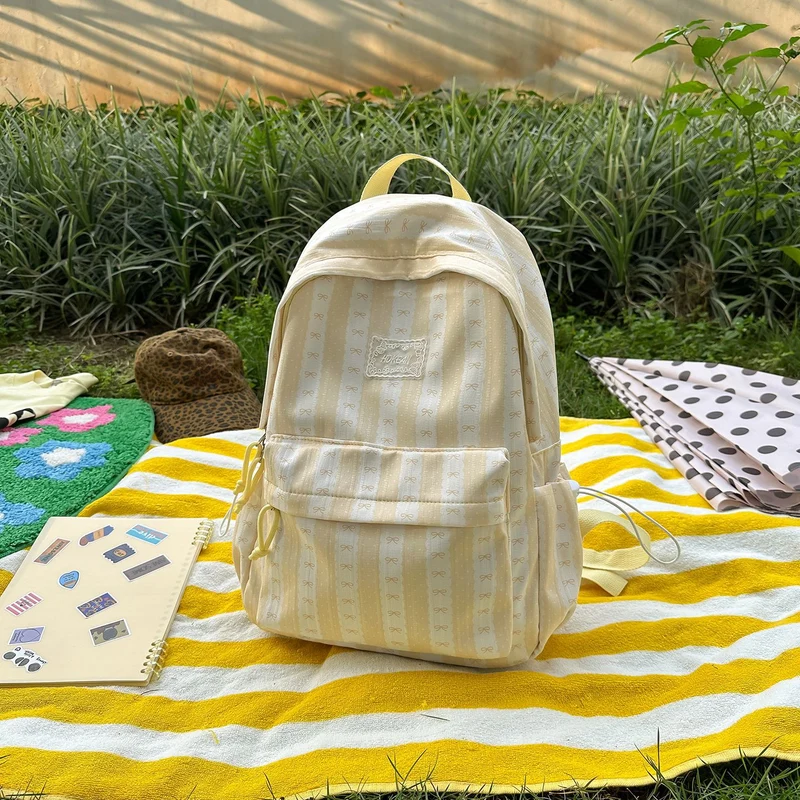Süßer gemusterter Rucksack Karnz