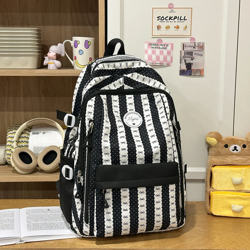 Funktionaler Easy-Access Schulrucksack Karnz